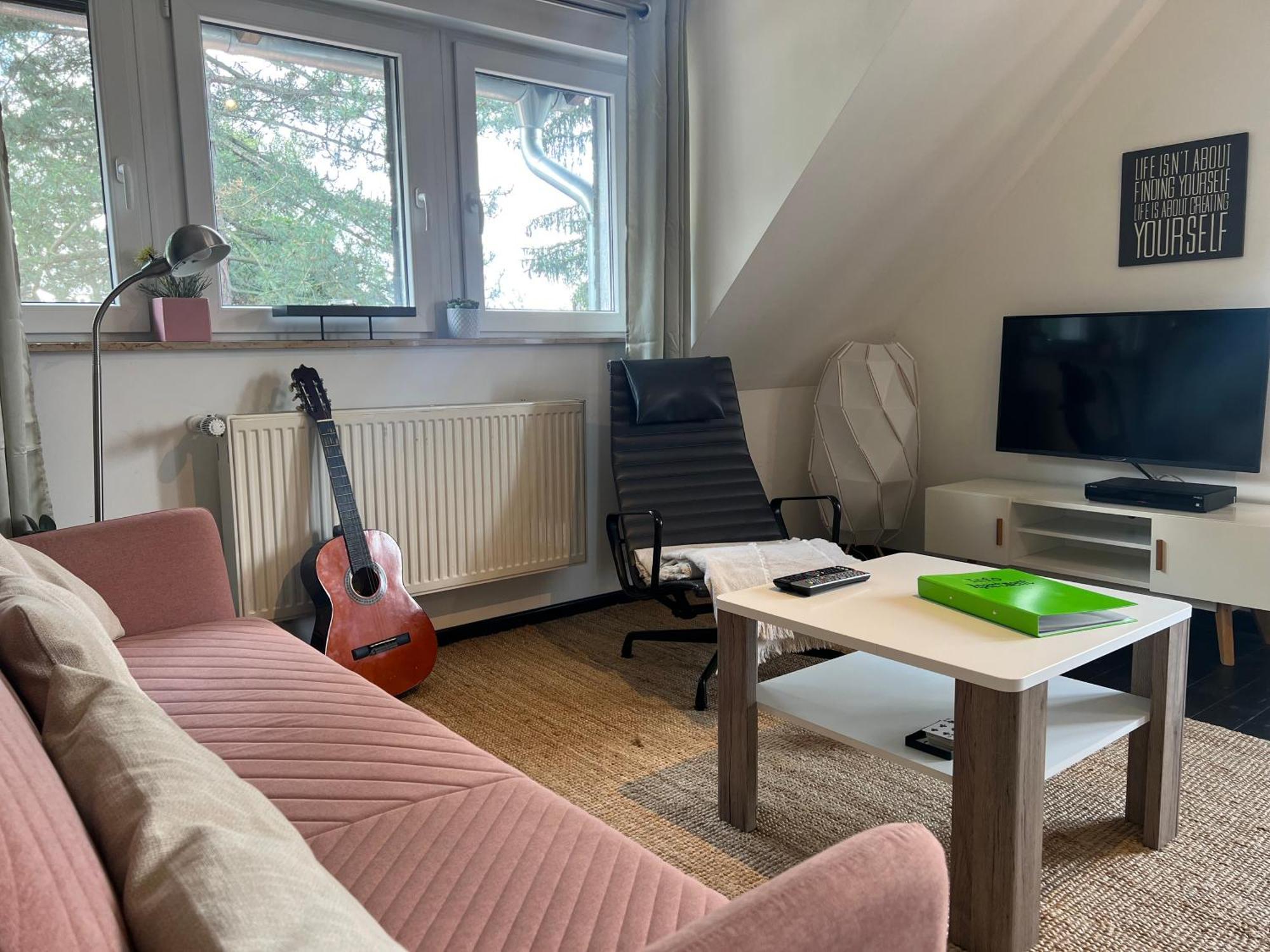 Wiesenhaus: Wohnen Im Tiny House Direkt Am Rhein Köln