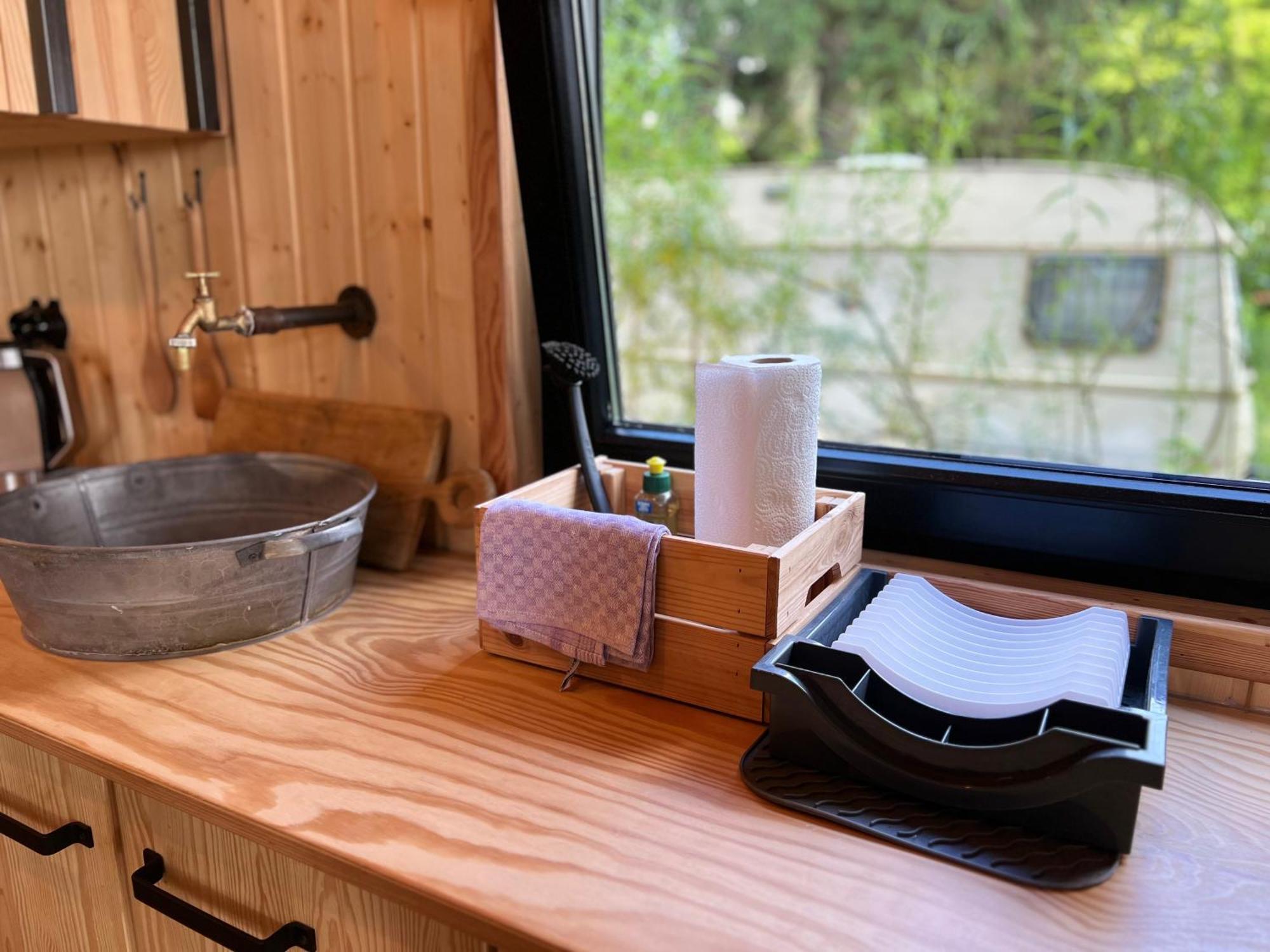 Wiesenhaus: Wohnen Im Tiny House Direkt Am Rhein * Köln
